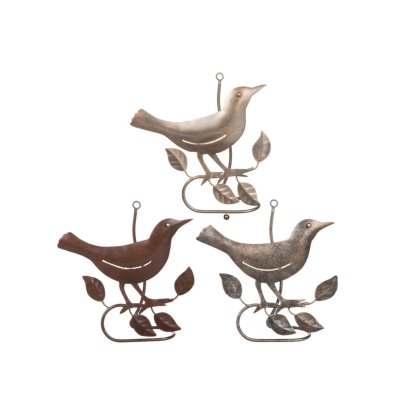 Fågel i smide att dekorera med. Vacker detalj full modell som finns i tre nyanser - Silver - Brun - Antik guld Att sätta på vägg