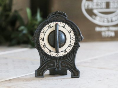 Fransk "timer" klocka i antik stil