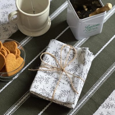 Kökshandduk Flora i vitt och grått 2-pack 