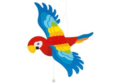 Stor färgglad papegoja som flyger. I modell som man hänger i taket och drar i snöret så flaxar papegojan med sin vingar. Tillver