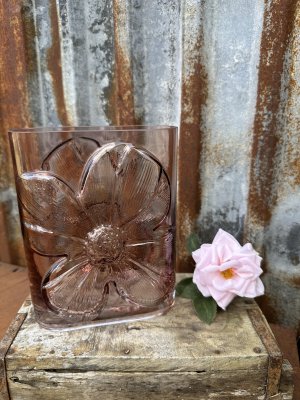 Vacker rosa vas modell blomma