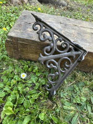 Konsol i smide 14*14cm