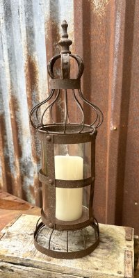 Rostig lykta modell krona med cylinderglas