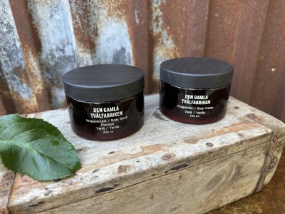 Kroppsskrubb och kroppskräm havssalt och vanilj