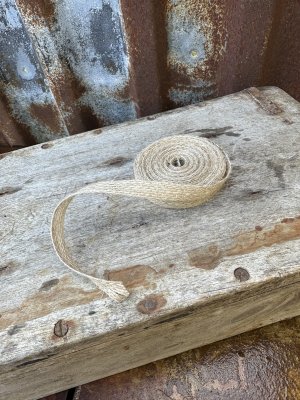 Jute band på rulle för pynt och pyssel