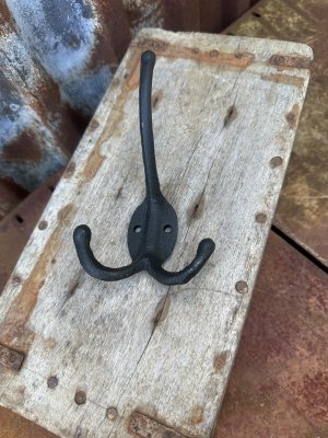 Väggkrok dubbel modell svart