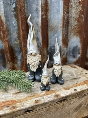 Prickig tomte Fritte med silverfärgad luva Designad Ruth Vetter