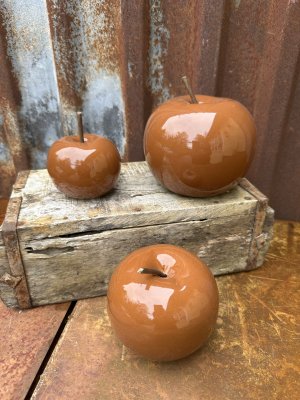 Äpple brunt i porslin