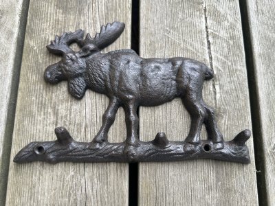 Hängare älg i järn med krokar