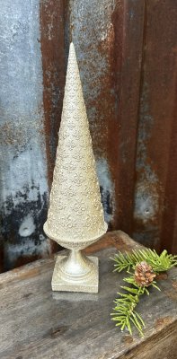 Vacker och elegant julgran i guld 