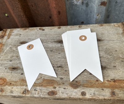 Etiketter vita i kraft papper 12-pack 