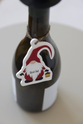 Skylt tags tomte God Jul