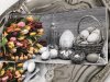 Vackra servetter med vår och påsk motiv av bla ägg i svartvitt och färgglada tulpaner i färg tryck. 33cm * 33cm 3-lager 20 per