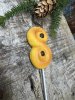 Lussekatt / lussebulle på stick att dekorera med 