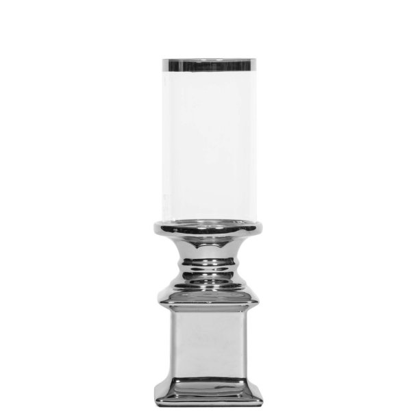 Vacker och elegant ljusstake Andrea i silver med cylinderglas. För värmeljus eller smalare blockljus ev batteri ljus. Finns i tr
