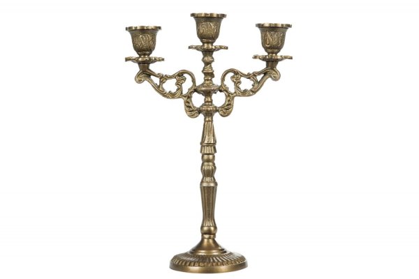 Vacker och elegant ljusstake kandelaber med tre armar. Går i en guld / antik guld färgad nyans. Med dekorativt mönster runt om o