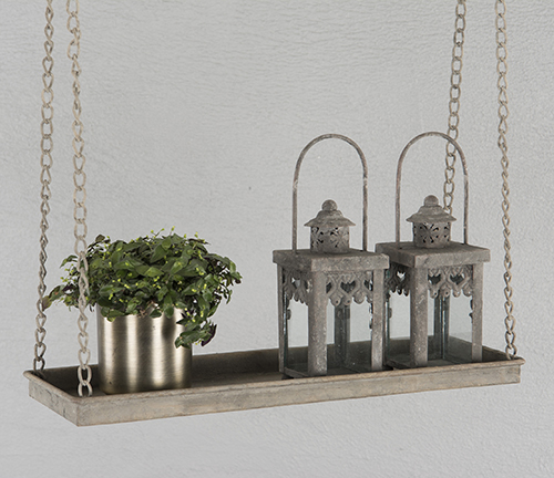 Hylla i tak modell att hänga i antik stil tillverkad i metal/plåt, antik brun i nyansen. För dekoration och förvaring . Hyllan