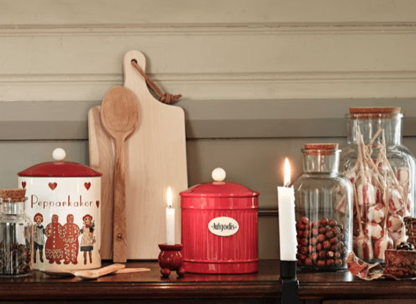 Plåtburk Pepparkakor med gammeldags motiv och text