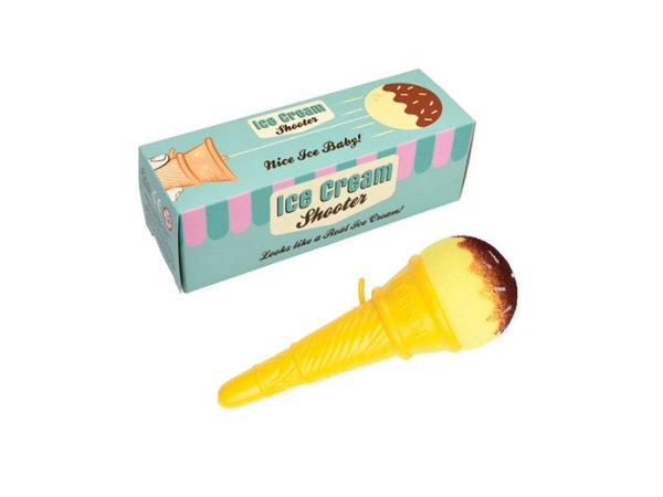 Ice cream shooter flygande glasskula. En rolig leksak för stora som små. Glasskulan sitter fast i ett snöre på struten när man t