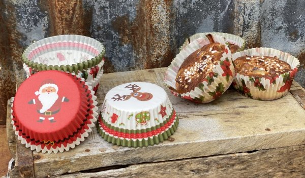 Bullformar/muffinsformar/cupcakes formar med jul motiv. Tillverkade i papper. Finns i tre olika modeller -Julstjärnor -Tomte -Re