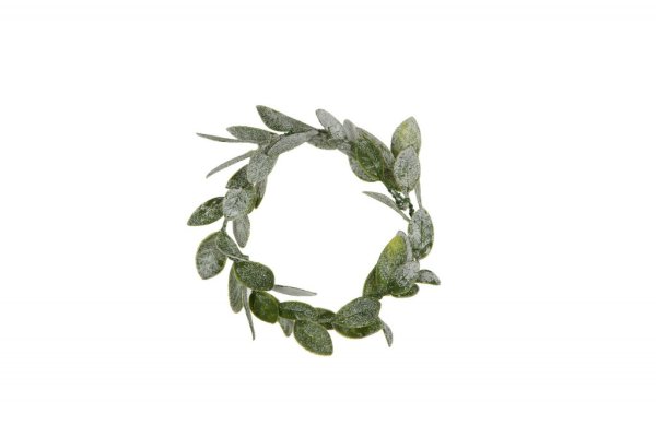 Vacker vinter krans ljusmanschett i mindre modell. Av lätt pudrade gröna små blad. Lika fin att ha runt ett ljus som att sätta s