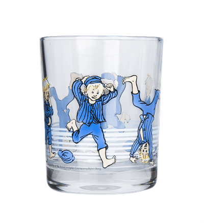 Emil i Lönneberga serie i glas och emalj med klassiskt motiv från Emil i Lönneberga. -Emalj burk med lock -Emalj mugg Ida -Emalj