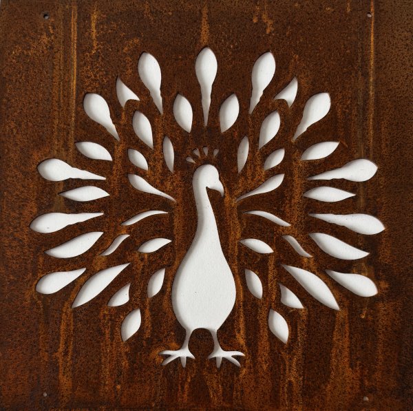 Rost skylt med text & motiv