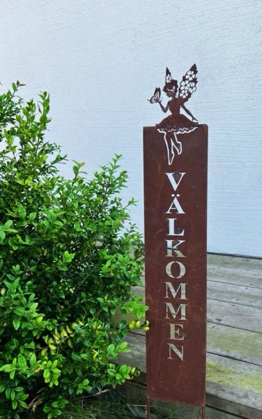 Välkommen skylt i rost med ängel / älva