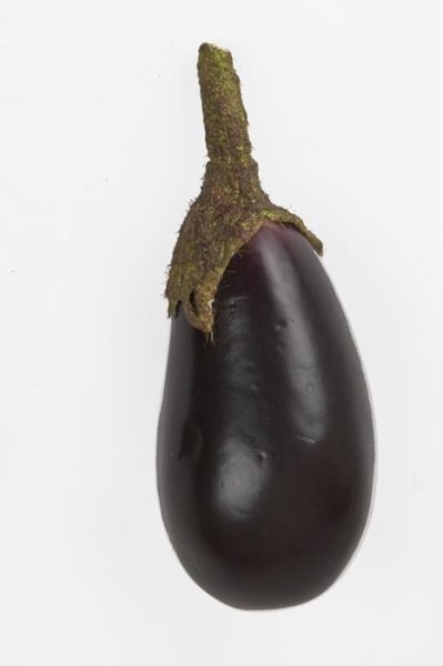 Aubergine i större vacker modell att pynta och dekorera med. Välarbetade konstgjorda med verklighettrogen känsla. Att fylla en f
