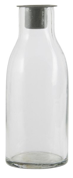 Vacker och praktisk ljusstake i modell av en flaska i genomskinligt glas. I flaskans hals finne en hållare i zink för ljuset. Hå