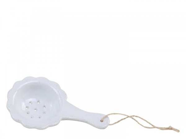 Tesil / sil med vågad kant tillverkad i porslin. Lika vacker som praktisk med snöre upptill så man kan ha den hängandes. Går i e