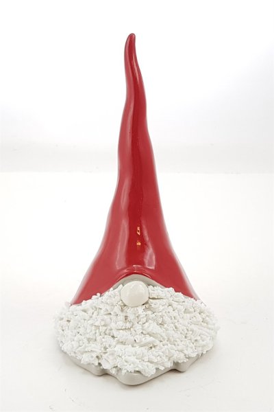 Tomte Stornäs i keramik med röd luva