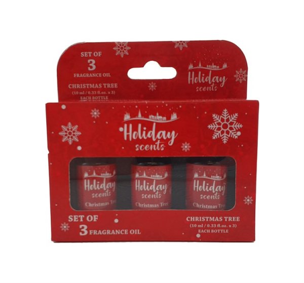 Doftolja Christmas Tree levereras i vacker presentförpackning med tre stycken flaskor. Passande till aromalyampor men också som