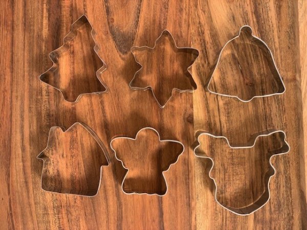 Klassiska pepparkaksformar 6st på ring till bakning 