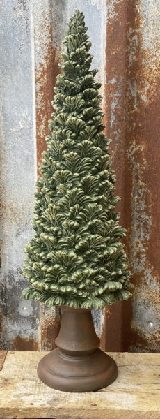 Vacker och elegant högre gran / julgran i gröna nyanser med diskreta glitter inslag. Granen har en brun fot i lätt kurvig modell