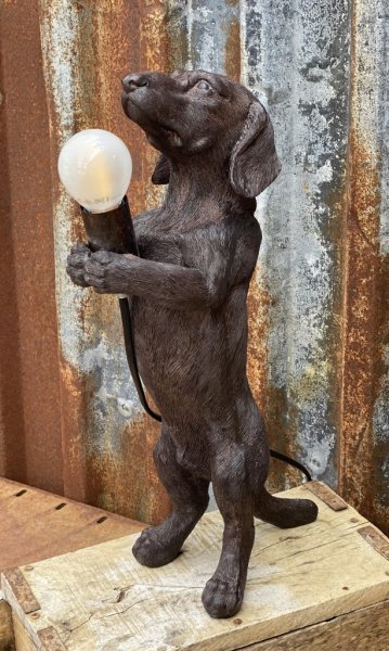 Lampa stående hund Tax