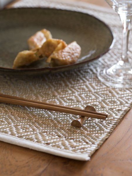 Ätpinnar i teak till tex sushi kina mat mm