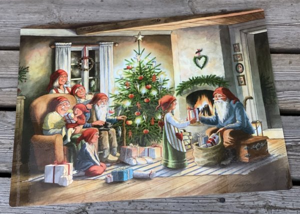 Bordstablett med gammeldags julmotiv av Lena Pettersson Julaftons kväll  Bordstabletten är plastad och lite styvare i modellen l