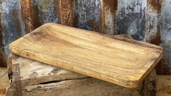 Natur serie med skärbräda i trä och skålar i magnoträ. Perfekt för tapas och lika praktiska som snygga att servera på. Finns i t