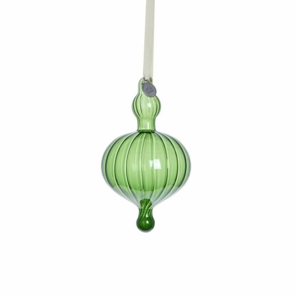 Vacker grön glas ornament att hänga