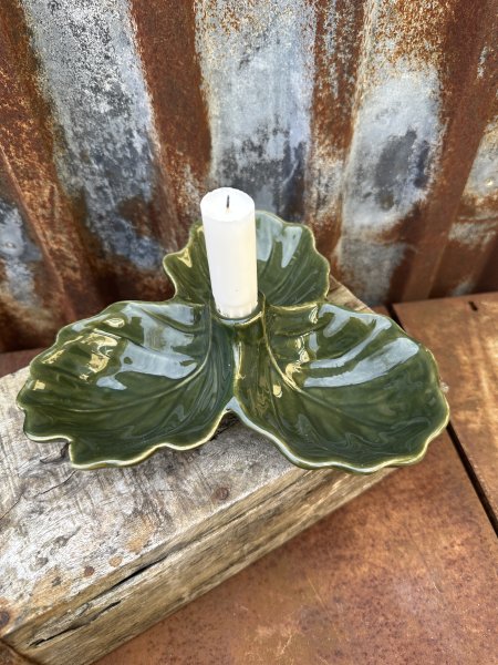 Vacker och annorlunda ljusstake Garden i porslin