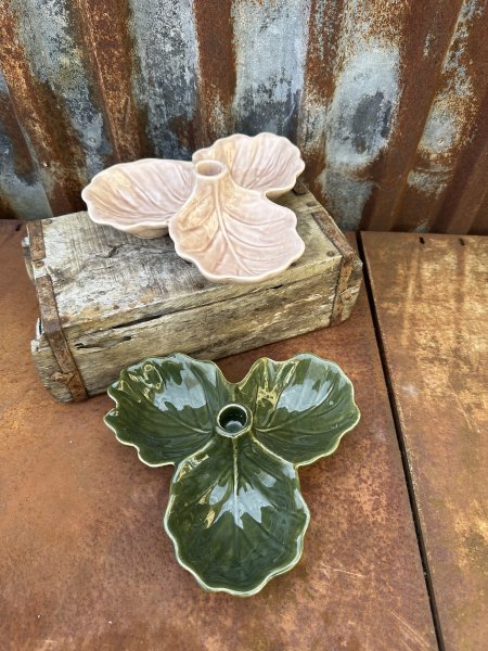 Vacker och annorlunda ljusstake Garden i porslin