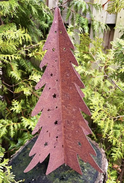 Ståtlig gran Julgran i rost 3D modell 