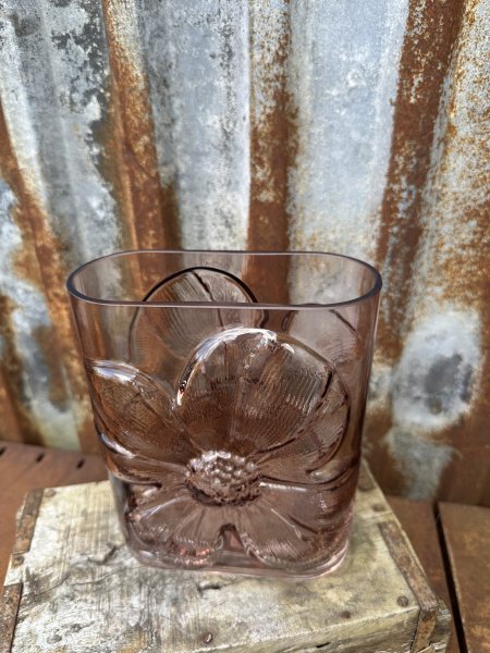 Vacker rosa vas modell blomma