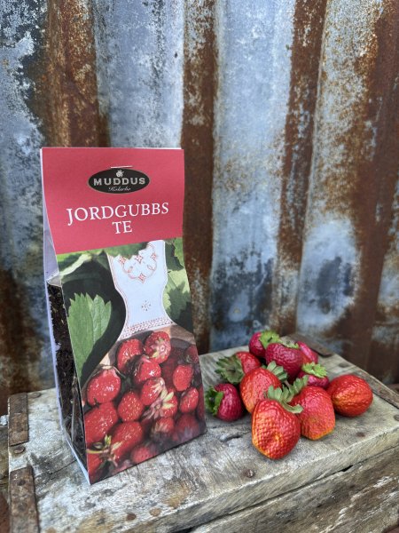 Jordgubbs Te med smak av jordgubbar