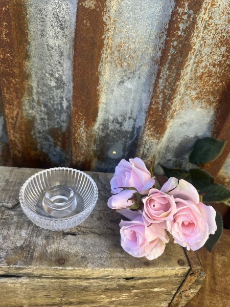 Ljusstake i glas med randig dekor
