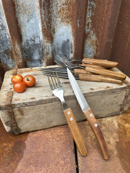 Kött / grill bestick med handtag i acacia trä 4-pack