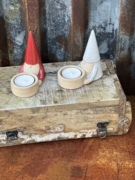 Tomte med ljuslykta för värmeljus 