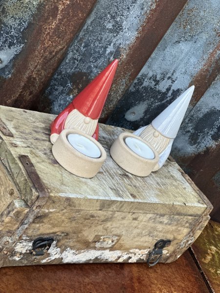 Tomte med ljuslykta för värmeljus 