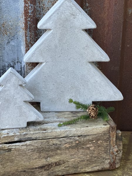 Julgran i betong att dekorera med